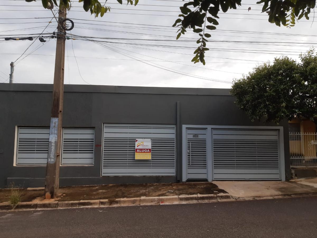 Residencial, Bairro: Vila São Luis